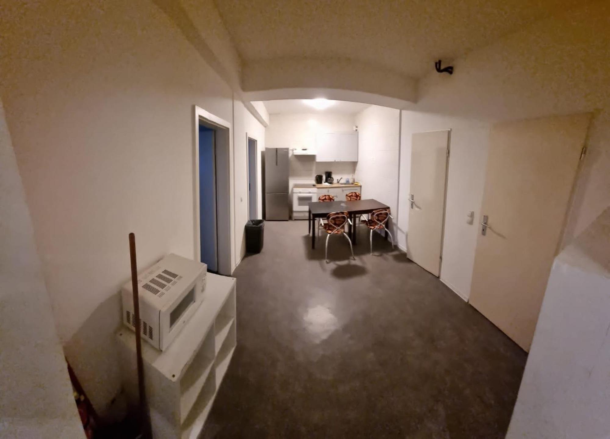 Paulibude Hostal *